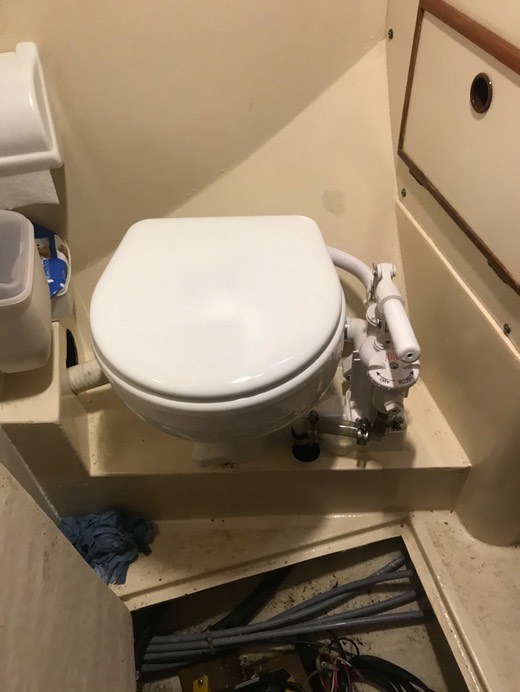 09B19B8F-B37E-4F6D-976A-8653BD23F036 1 105 c