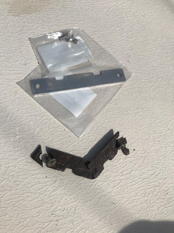 19B00147-77C7-4672-8F77-B221506E68E6 1 105 c