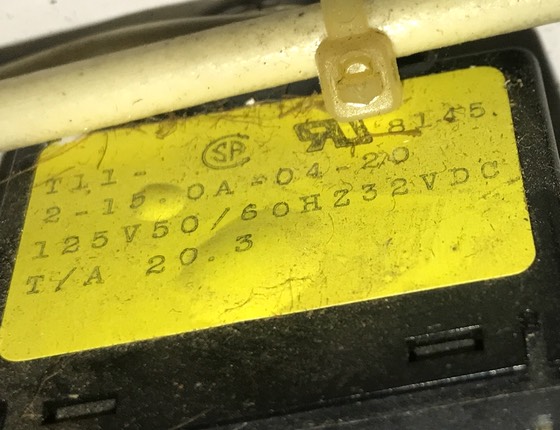 55DD55EE-9DDA-455C-AFA3-ACDAE2E42AF5 1 201 a