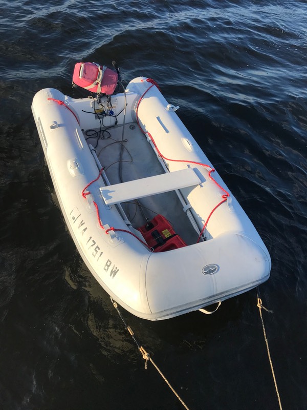 60EDF3B3-057F-47F1-A2C6-0FCA0FAB0FB6 1 105 c