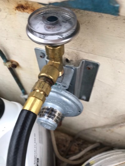 98B6C133-74B1-4CBA-8E7F-3D9A288FF3D8 1 105 c