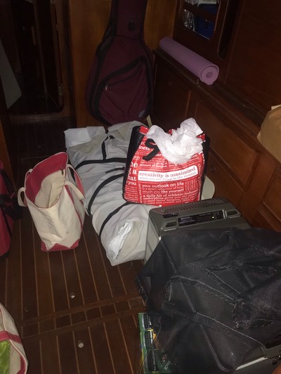 B90A20E2-FD52-4ACC-9F3B-C754D1CC77DC 1 105 c