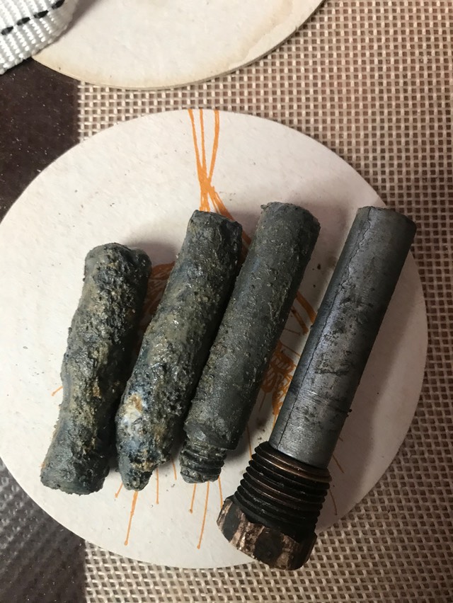 CB818212-F0A3-4304-884E-B6A4D21D1416 1 105 c