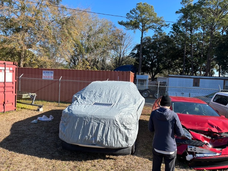 F474F4C5-92B0-4A88-B6F7-C9B23ED11CCF 1 105 c